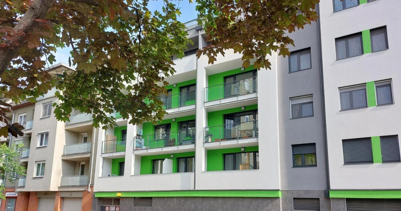 Arsenal House Boedapest Buitenkant foto